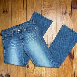 Incredible low rise vintage jeans with striped detailing